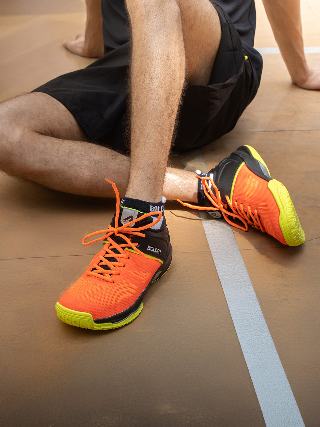 Inferno Mens Badminton Shoes - Orange-Black